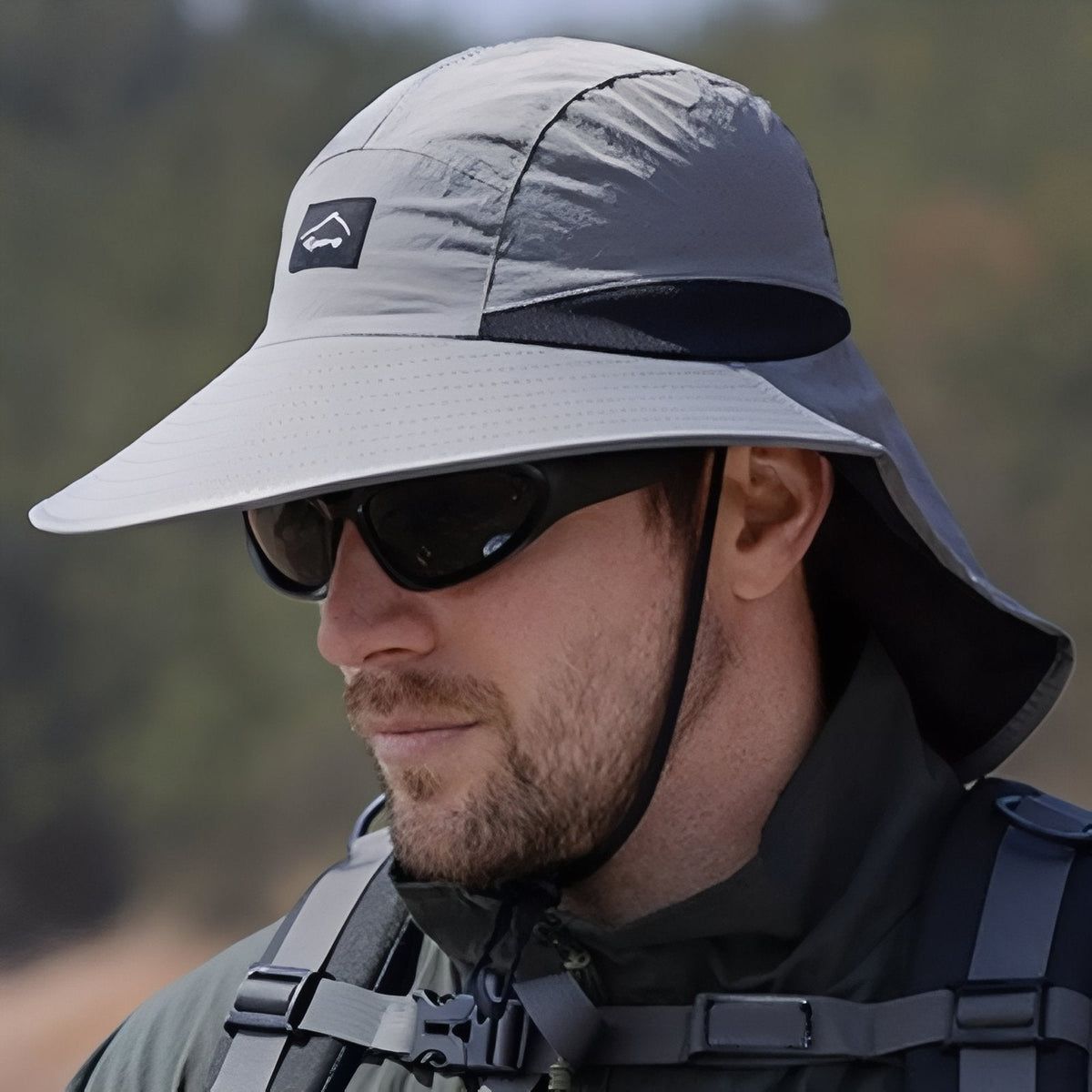 Chapeau Léger Randonnée Protection Nuque gris clair
