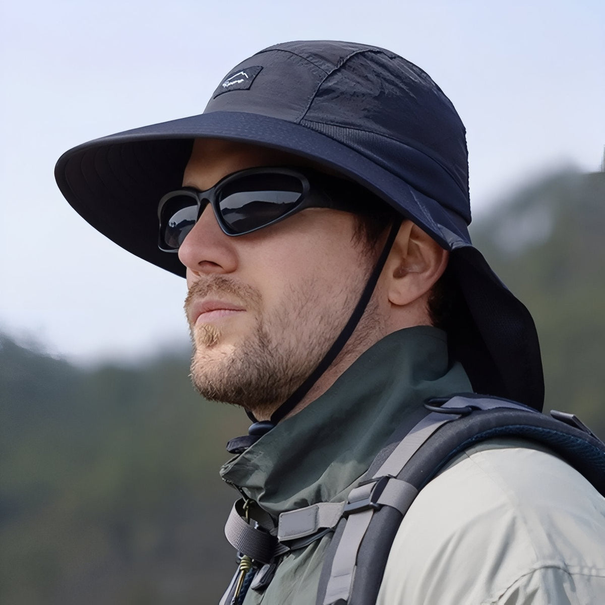 Chapeau Léger Randonnée Protection Nuque noir